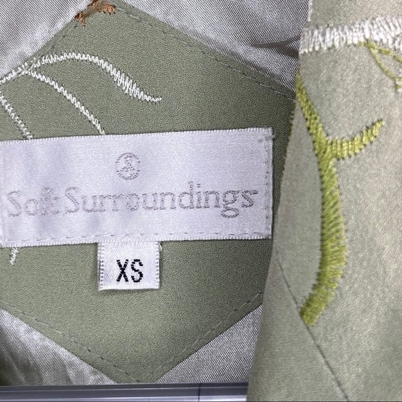 Soft Surroundings Green Silk Embroidered Jacket - Picture 3 of 6